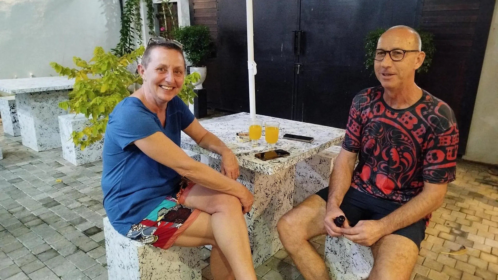 Hotel Elzangi Negombo