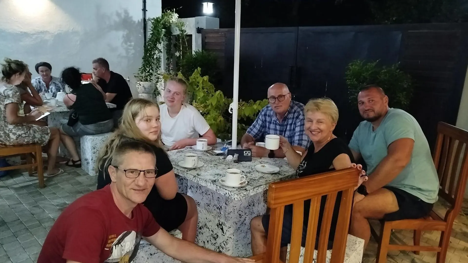 **  Hotel Elzangi Negombo Šrí Lanka