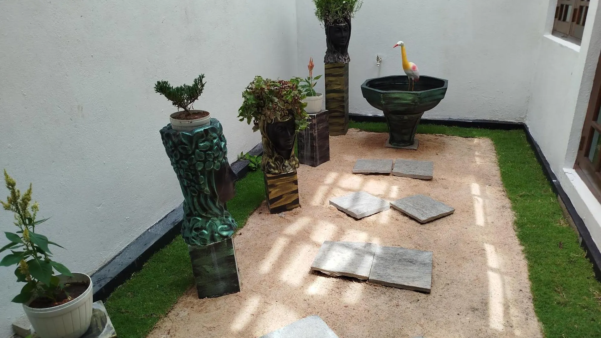 **  Hotel Elzangi à Negombo Sri Lanka